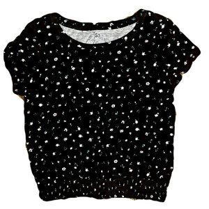 SO small black floral juniors top
